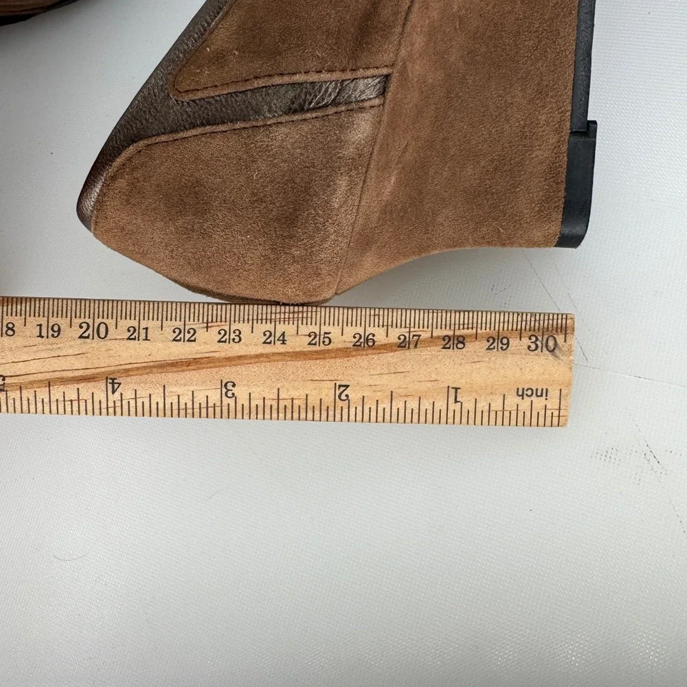 Aquatalia Marvin‎ K Pumps Women 6.5 Brown Suede Leather Pointed Toe Wedge Shoes